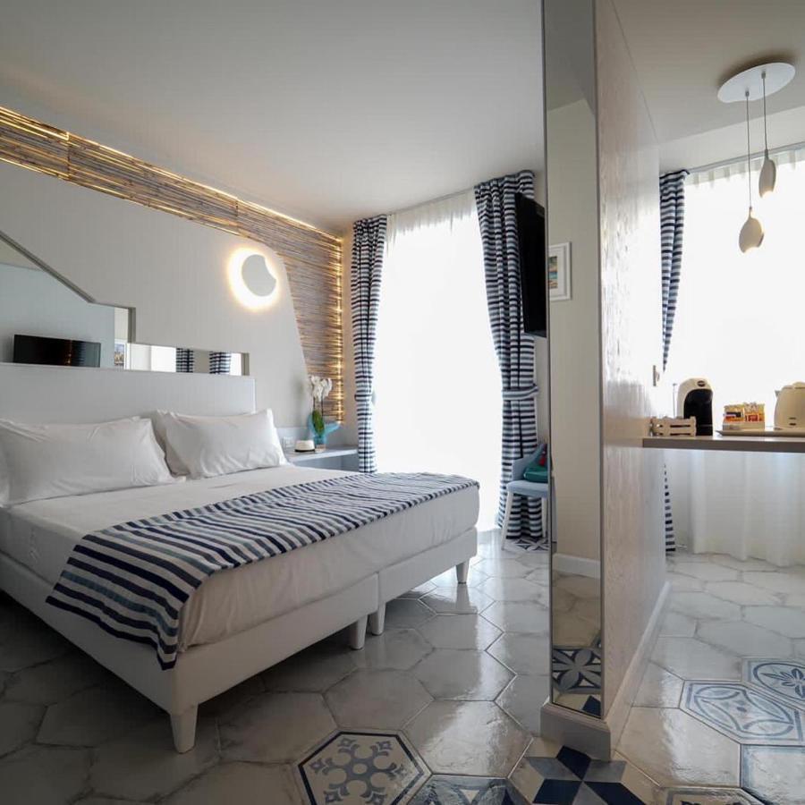 Franco'S House Tropea Bed & Breakfast Exterior photo